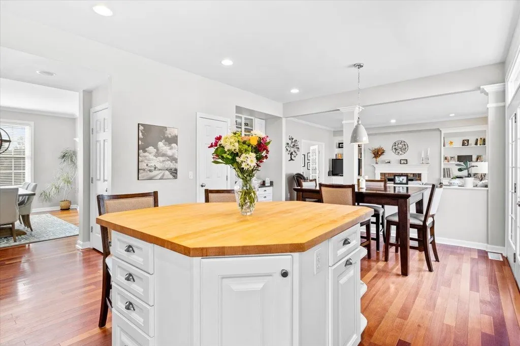 32 Kendrick Drive South Burlington VT 05403