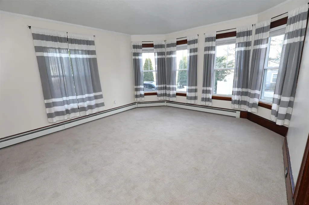 397 Nashua Street Milford NH 03055