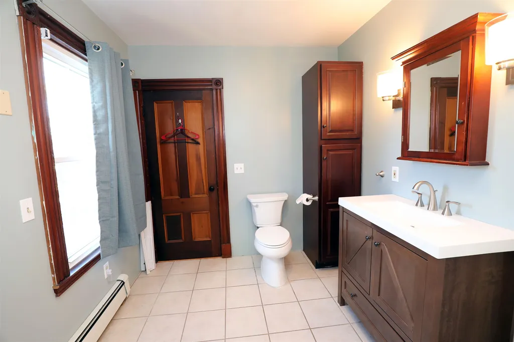 397 Nashua Street Milford NH 03055