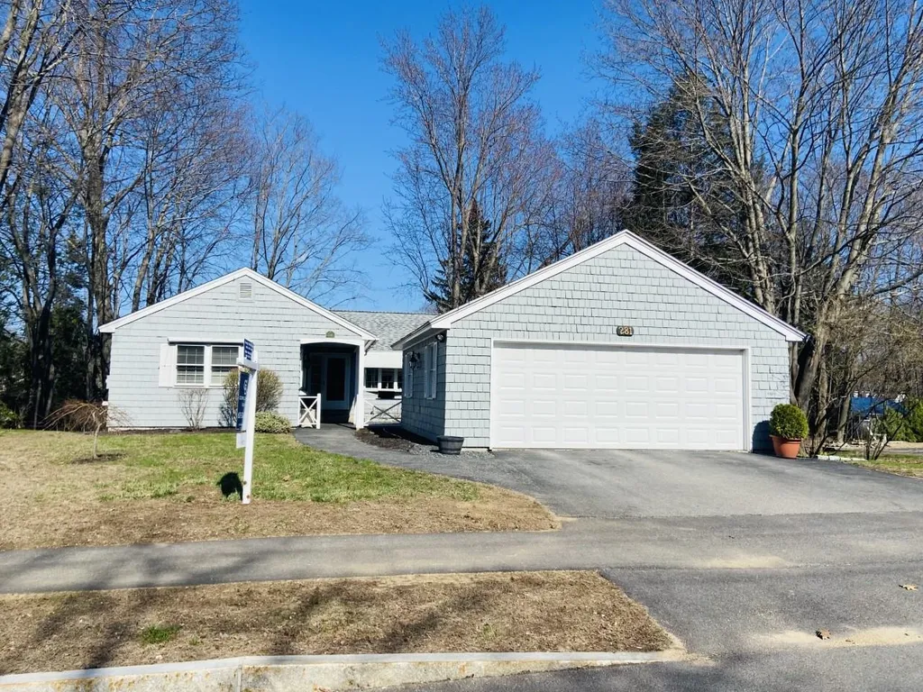 281 Pleasant Street Laconia NH 03246