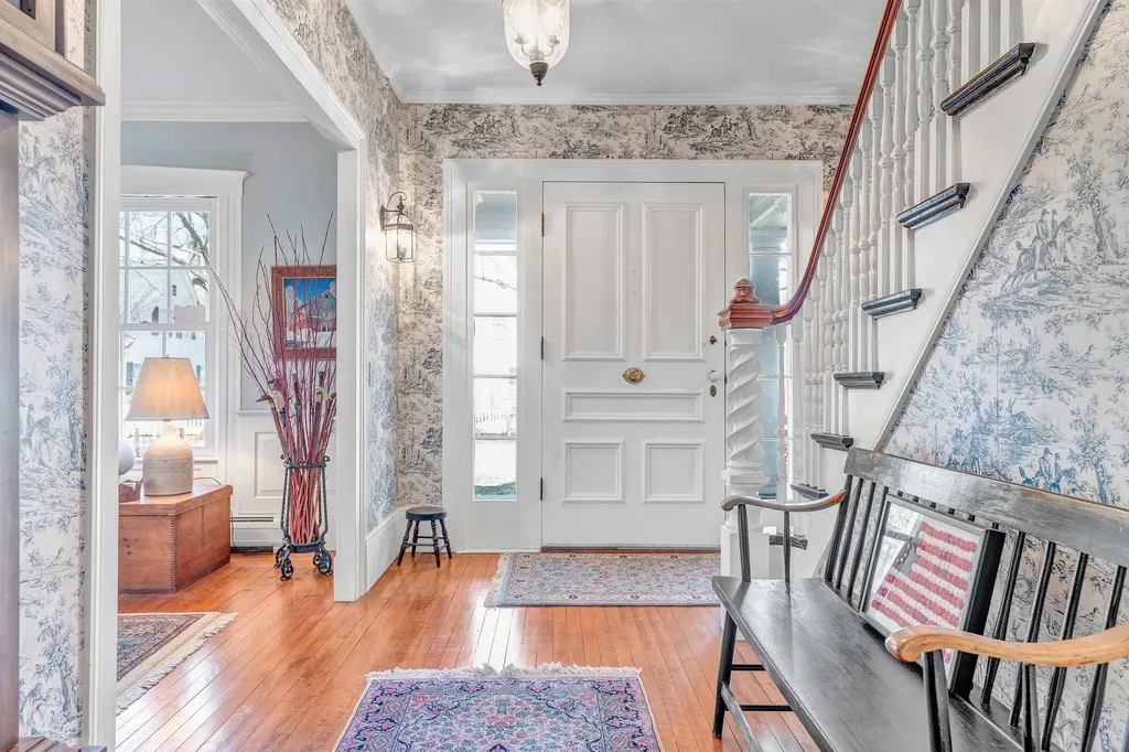 15 Pleasant Street Woodstock VT 05091