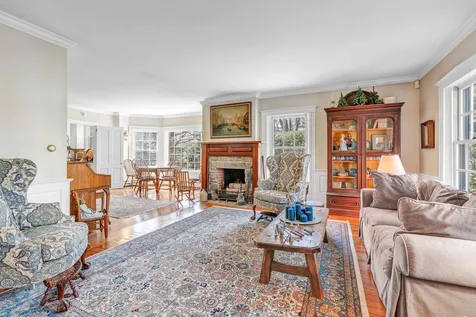 15 Pleasant Street Woodstock VT 05091