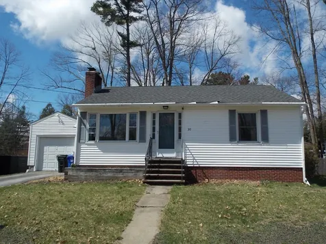 30 Esty Avenue Manchester NH 03104
