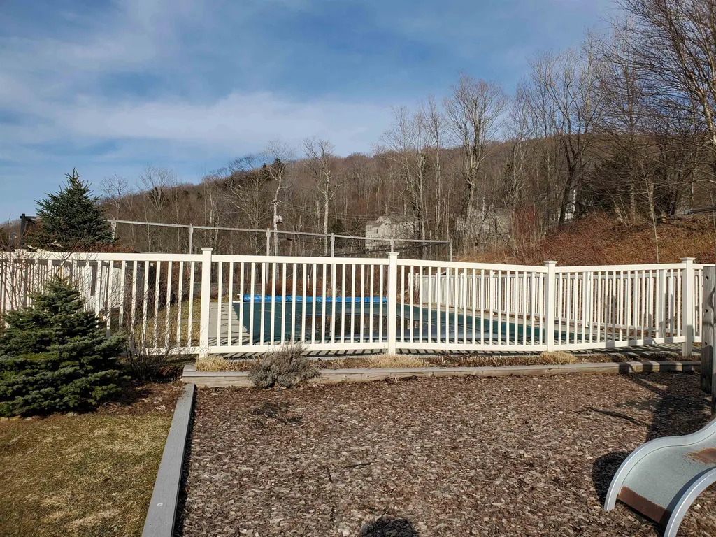 697 East Mountain Road Killington VT 05751