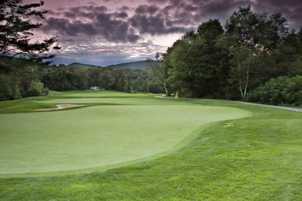697 East Mountain Road Killington VT 05751