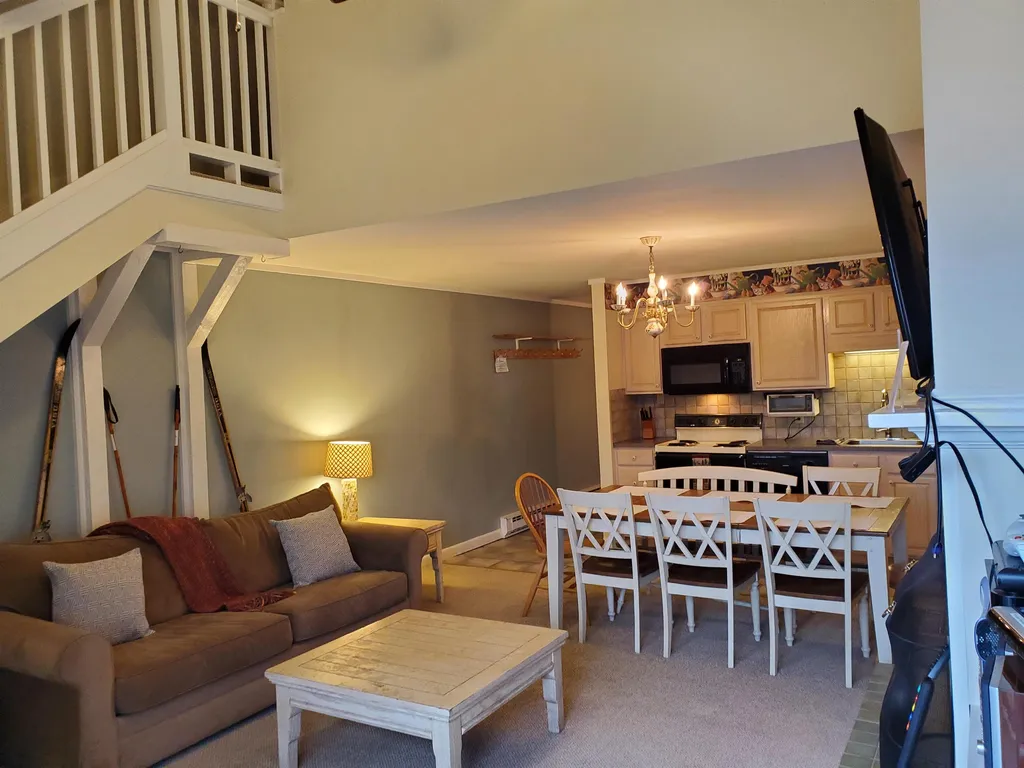 697 East Mountain Road Killington VT 05751