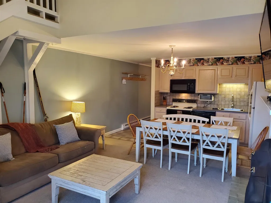 697 East Mountain Road Killington VT 05751