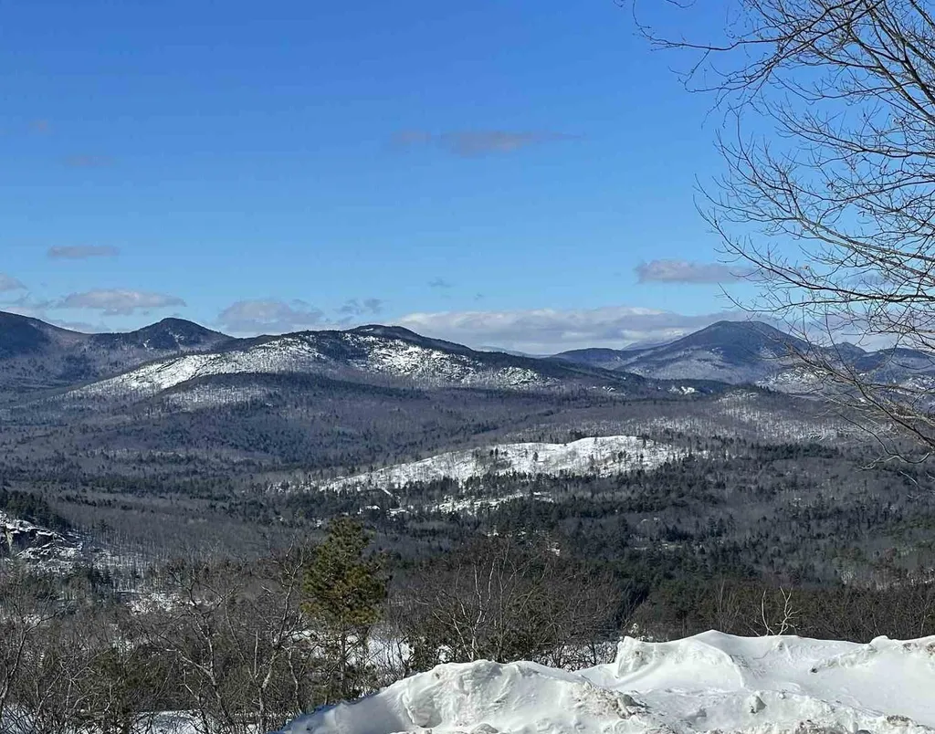 8 Presidential View Drive Madison NH 03849