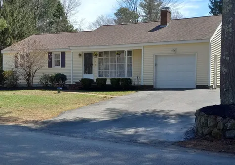 20 Rockrimmon Road Kingston NH 03848