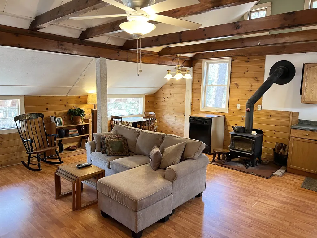 2560 Buffalo Road Rumney NH 03266