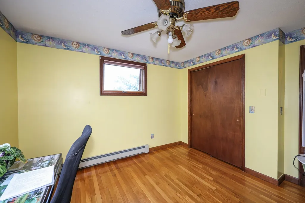 892 Dix Street Manchester NH 03103