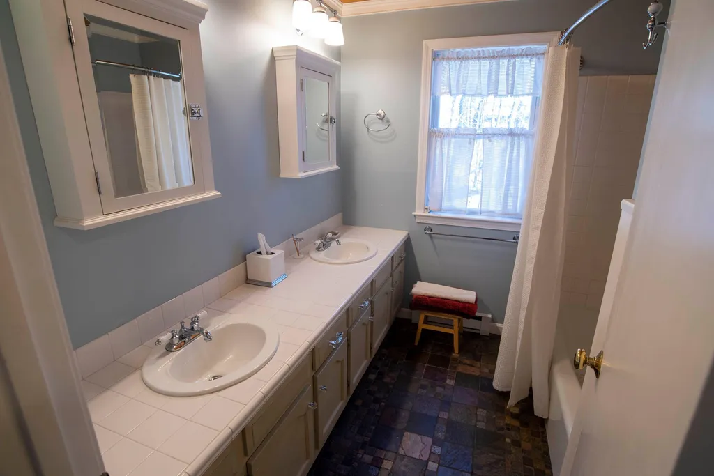 145 Westwood Drive Montpelier VT 05602