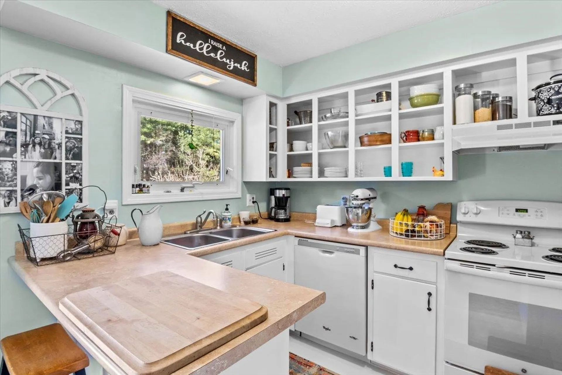 10 Evergreen Drive Milton VT 05468