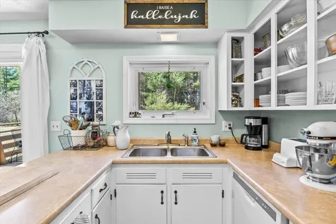 10 Evergreen Drive Milton VT 05468