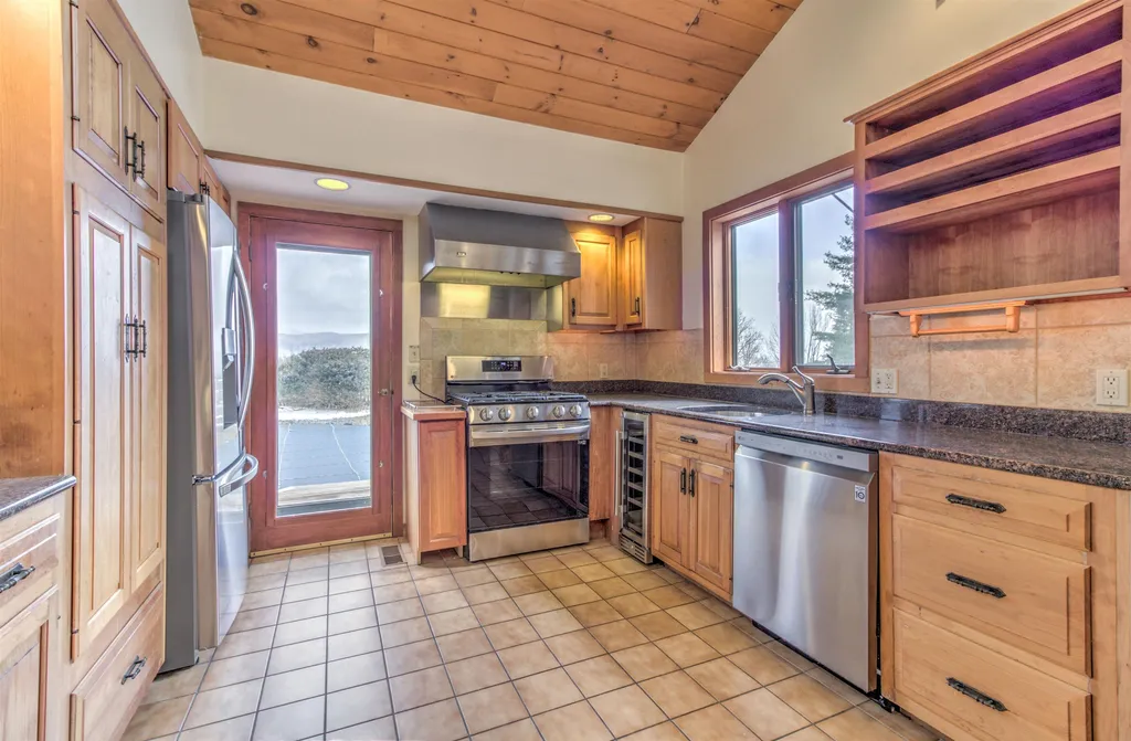 472 Sugarwood Hill Road Rutland Town VT 05701