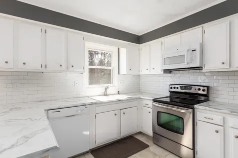 14 Athens Drive Essex VT 05402