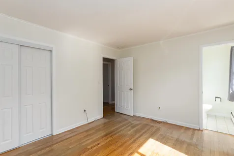 14 Athens Drive Essex VT 05402