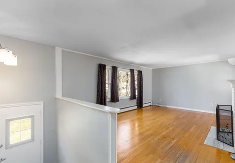 14 Athens Drive Essex VT 05402