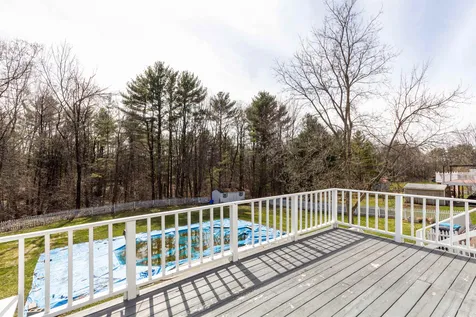 14 Athens Drive Essex VT 05402