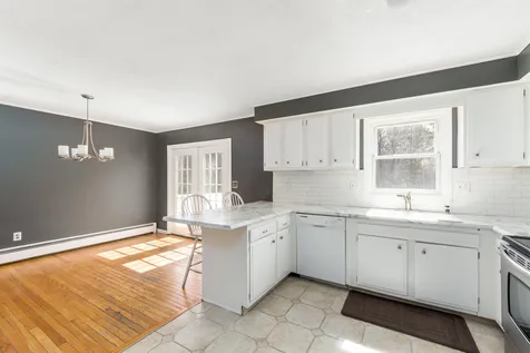14 Athens Drive Essex VT 05402