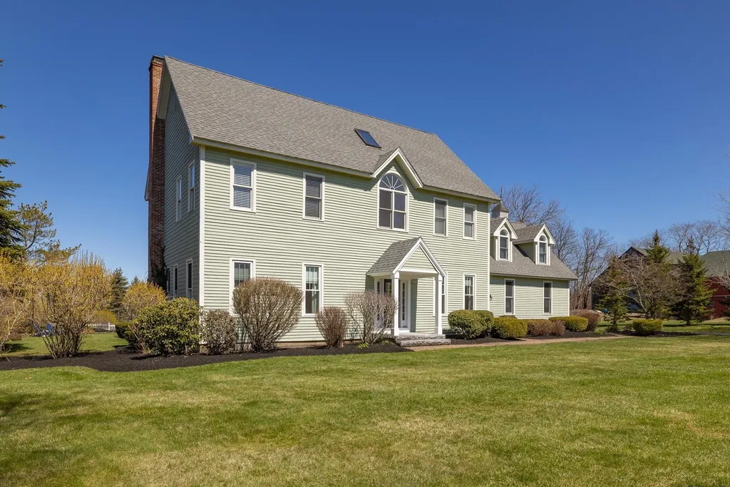 4 Winding Brook Drive Stratham NH 03885
