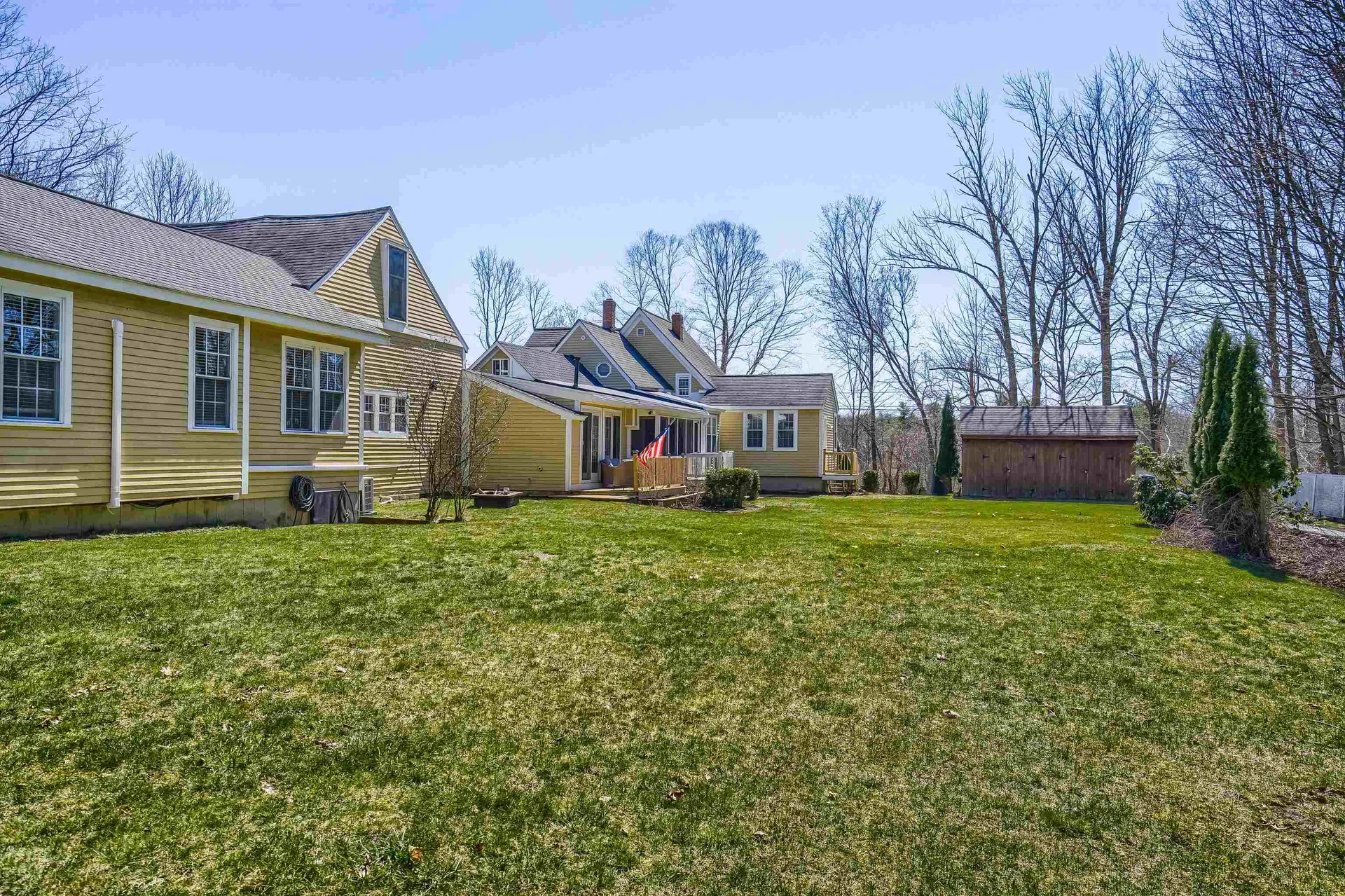 785 Chester Road Auburn NH 03032