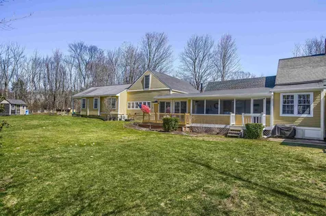 785 Chester Road Auburn NH 03032