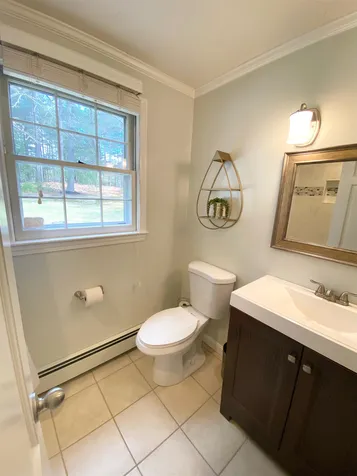 5 Aaron Way Litchfield NH 03052