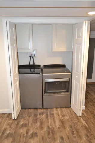 5 Aaron Way Litchfield NH 03052