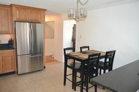 5 Aaron Way Litchfield NH 03052