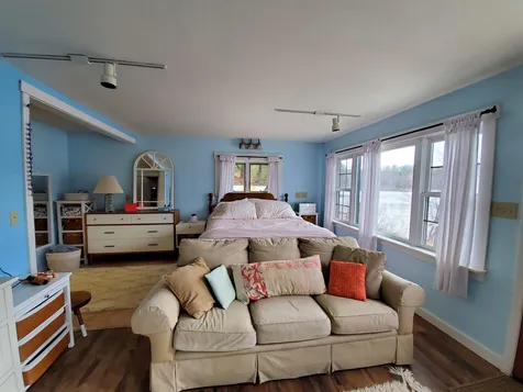 16 Beard Lane Grafton NH 03240