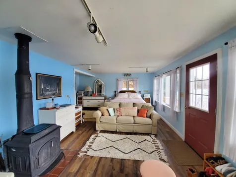 16 Beard Lane Grafton NH 03240