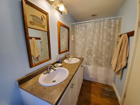16 Beard Lane Grafton NH 03240
