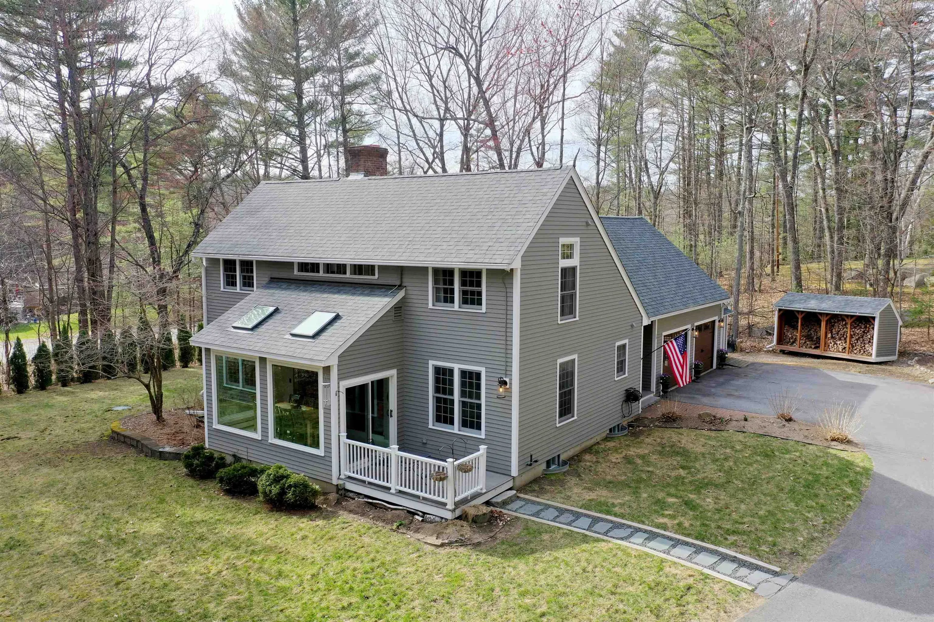 33 Old Milford Road Amherst NH 03031