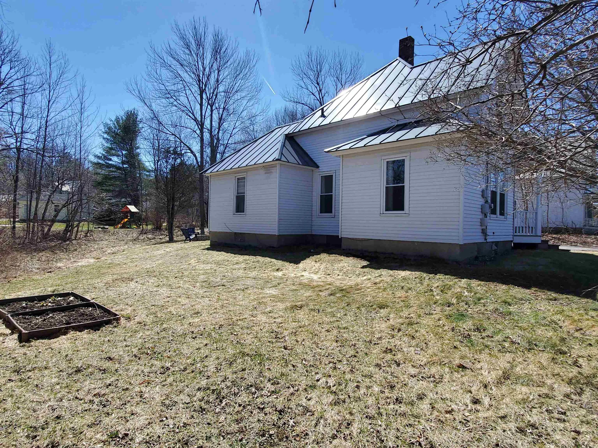 30 Union Street Enfield NH 03748