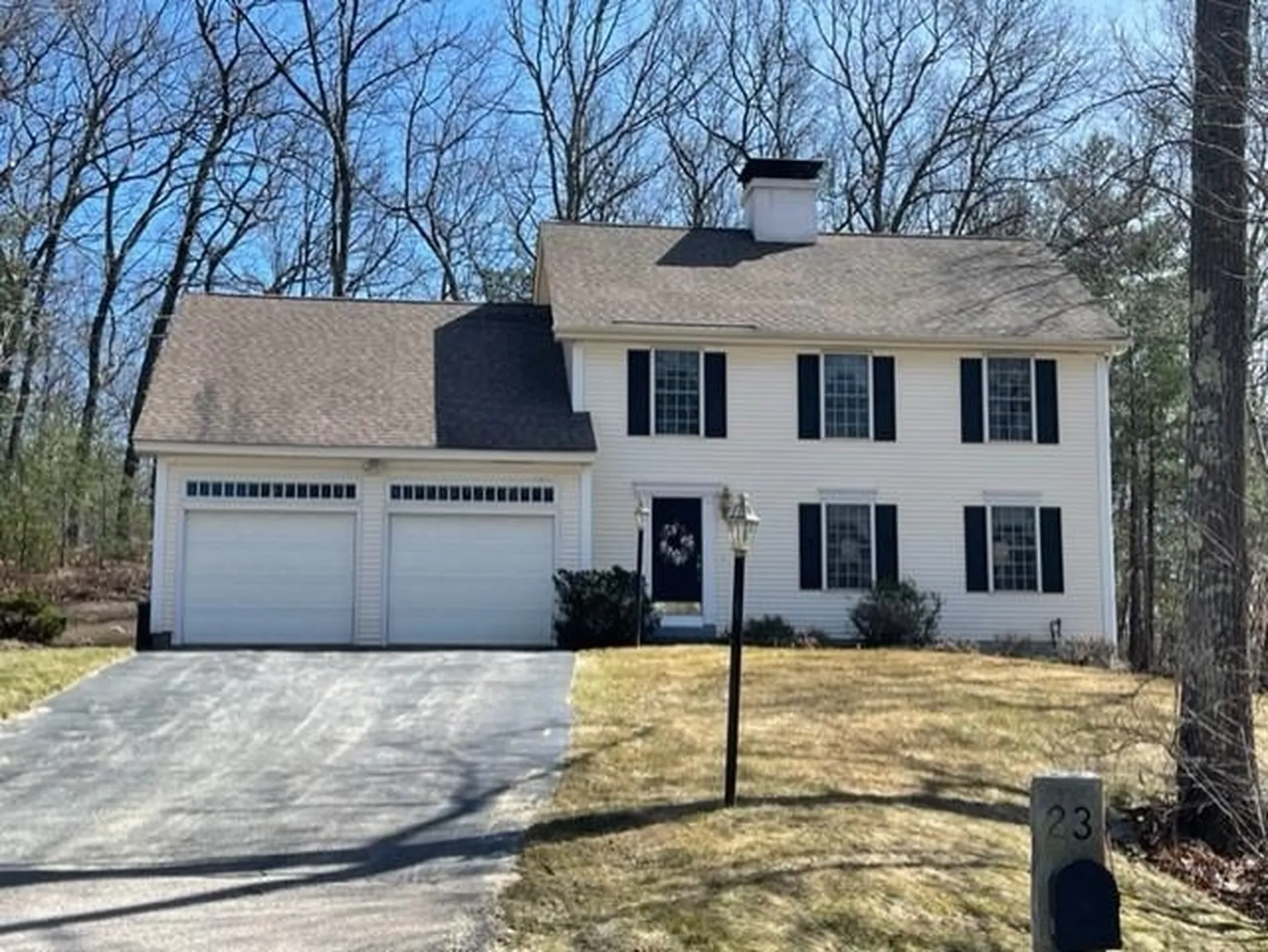 23 Fieldstone Drive Hooksett NH 03106