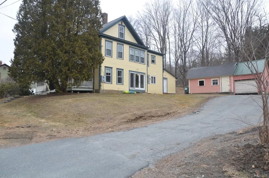 21 Perley Avenue Lebanon NH 03766