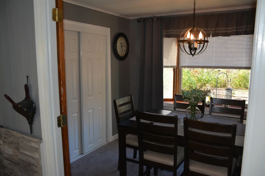 8 Linda Street Danville NH 03819
