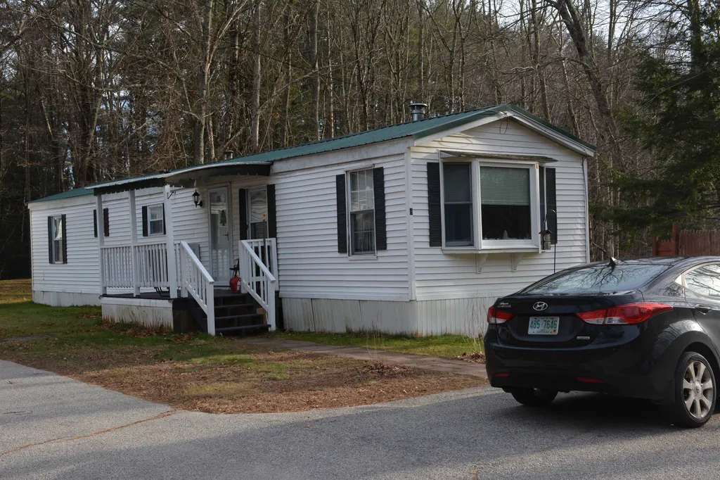 8 Linda Street Danville NH 03819