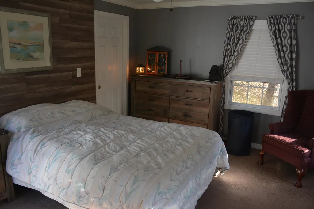 8 Linda Street Danville NH 03819