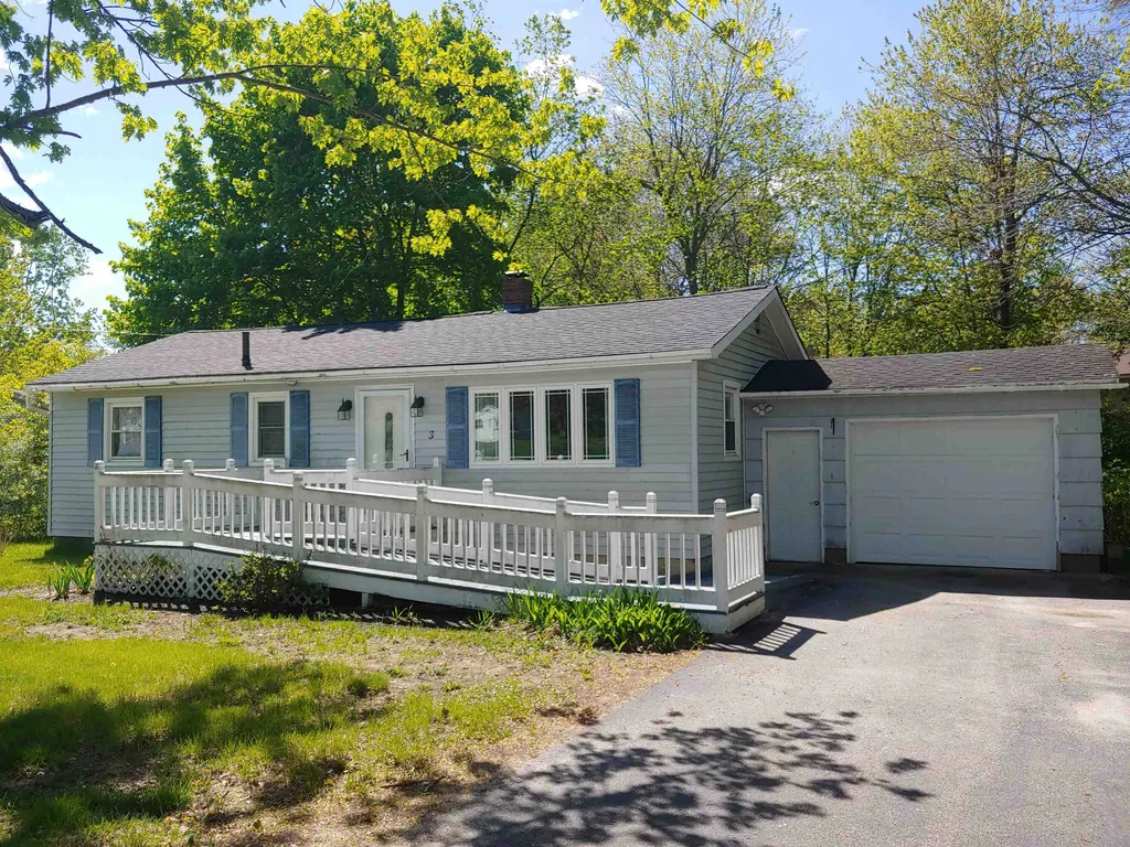3 Linda Avenue Dover NH 03820