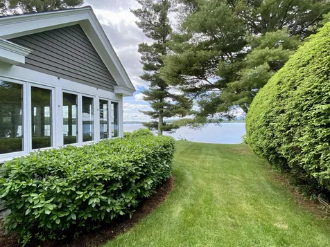 498 Governor Wentworth Highway Tuftonboro NH 03850