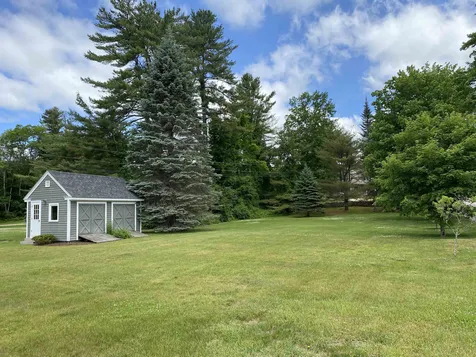 498 Governor Wentworth Highway Tuftonboro NH 03850