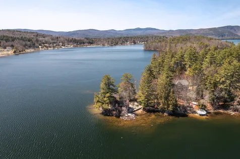 189 Pikes Point Road Bristol NH 03222
