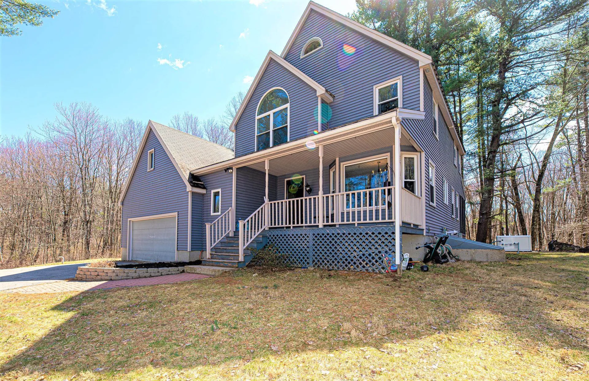 4 Little Hales Lane Hudson NH 03051