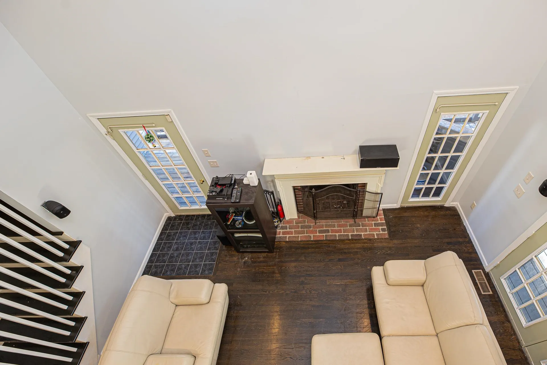 4 Little Hales Lane Hudson NH 03051