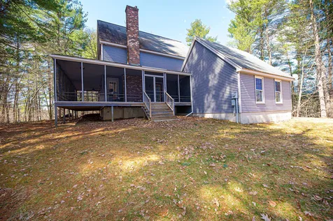 4 Little Hales Lane Hudson NH 03051