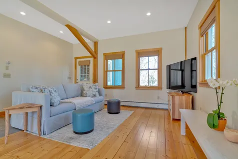 20 Lincoln Street Woodstock VT 05091