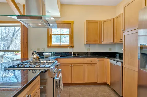 20 Lincoln Street Woodstock VT 05091