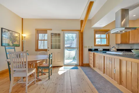20 Lincoln Street Woodstock VT 05091